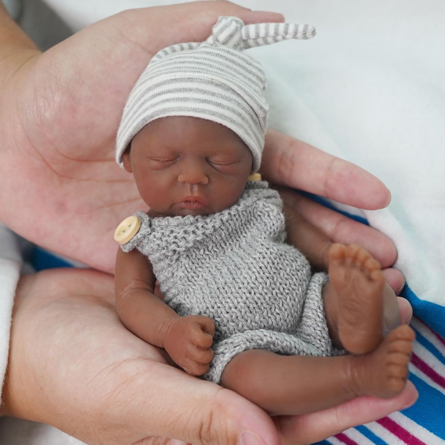 Reborn Baby Doll Silicone Realistic - リボーンベビードール 7 インチフルシリコーンボディ黒ベビードール少年アンディミニ現実的な新生児人形子供のためのギフト