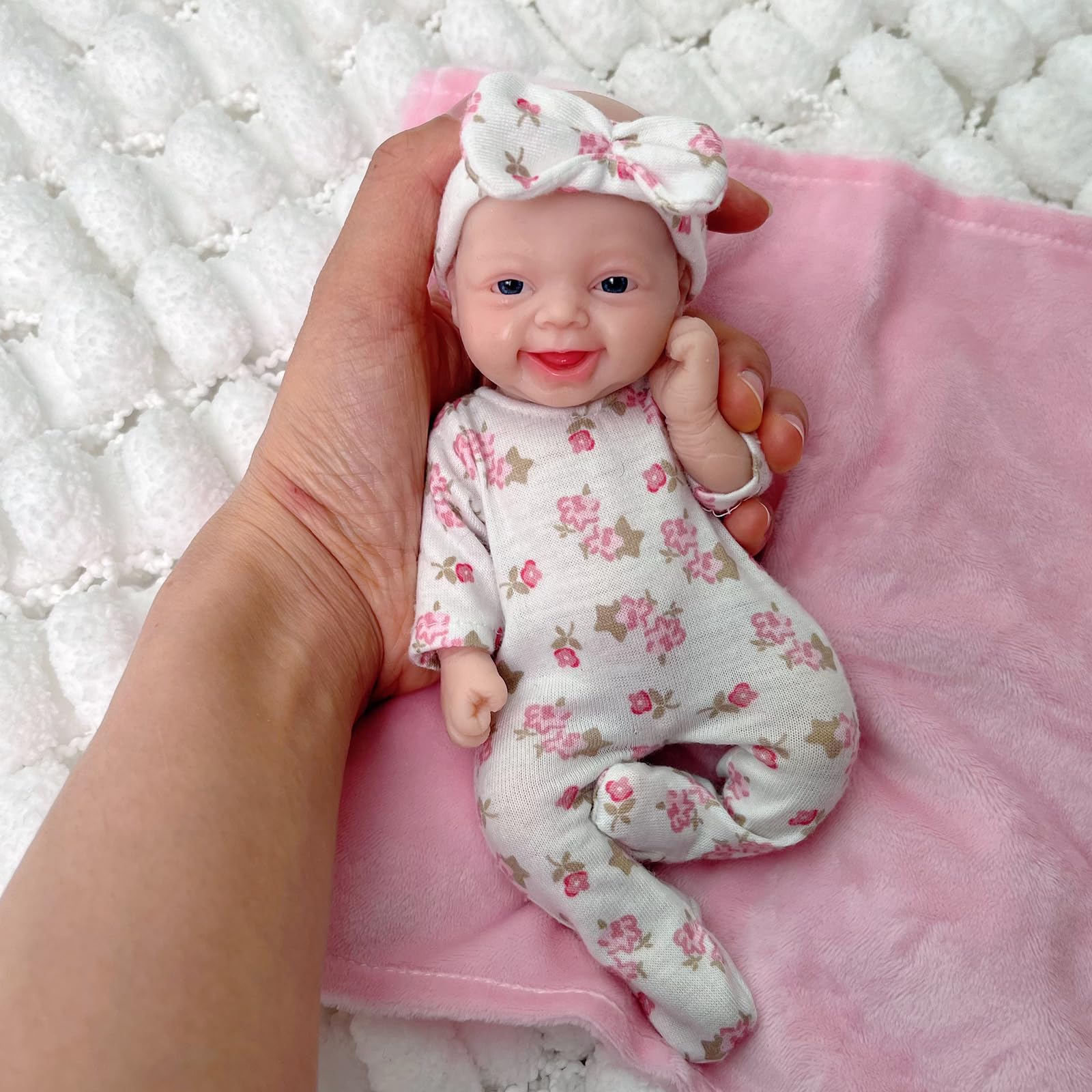 Blrags リボーンベビードール 7 インチ女の子シリコー - Reborn Baby Doll Silicone Realistic のレビューと価格